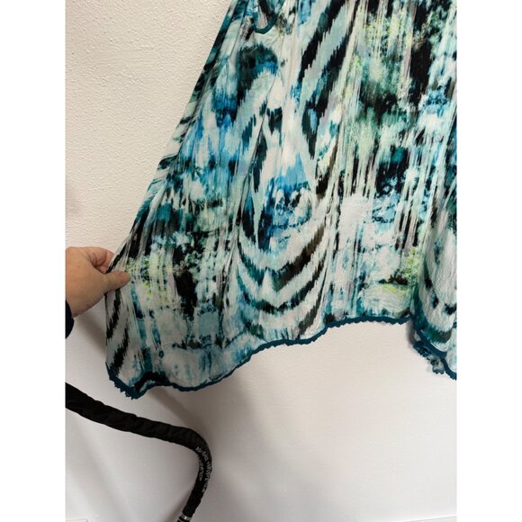 a.n.a Tank Top White Green Black Watercolor Flowy Crochet Hem Womans 1X - Picture 4 of 6